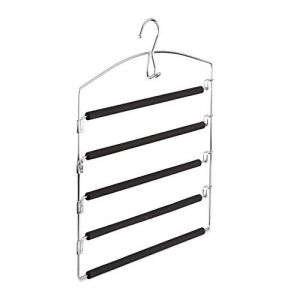 Image de Relaxdays Cintre multiple en métal peu encombrant rembourré pour robes pantalons HxlxP: 44,5 x 37 x 2,7 cm, argent/noir