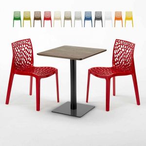 Image de Grand Soleil Table carrée 60x60 pied noir et surface bois avec 2 chaises colorées Gruvyer Kiss, Couleur: Rouge