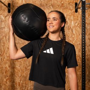 Adidas Tee-shirt de training à manches courtes femme grand logo train essentials performance