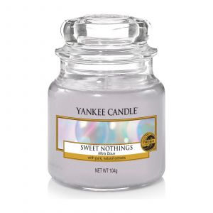 Image de Yankee Candle Sweet Nothings en pot, Violet, 5.8 x 5.8 x 8.6 cm