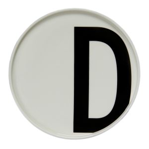 Image de Design Letters Assiette Arne Jacobsen / Porcelaine - Lettre D - Ø 20 cm blanc en céramique