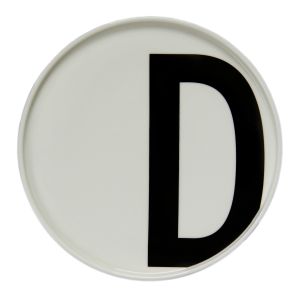 Design Letters Assiette Arne Jacobsen / Porcelaine - Lettre D - Ø 20 cm blanc en céramique