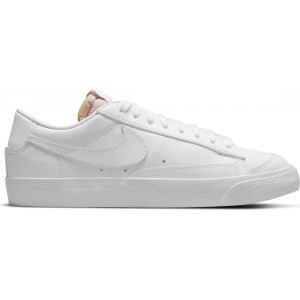 Nike Chaussure Blazer Low'77 pour Femme - Blanc - Taille 35.5 - Female