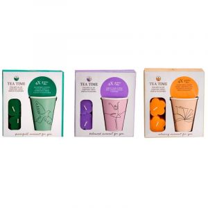 Basics Coffret Avec Tasse &agrave; Th&eacute; Et Bougies Mod&egrave;les Assortis