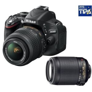 Nikon D5100 (avec 2 objectifs 18-55mm et 55-200mm)