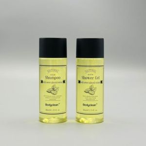 Desineo Lot de 60 bouteilles de shampoing gel douche bodyclean 40 ml parfum amande