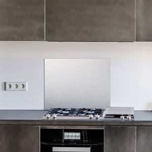 Crédence cuisine en aluminium - Pose autocollante grise brossé Gris - 90 x 70 cm – Idéal fond de hotte