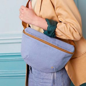 Sac banane Iona bluetiful 19 x 28 x 1 cm La Cerise sur le G&acirc;teau