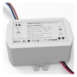 Barcelona led Driver LED dimmable TRIAC 25-42V-DC 200ma 8W