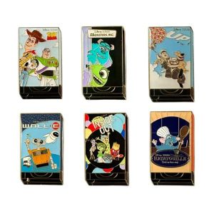 Funko Loungefly Disney Pixar - VHS Tapes - Mystery Enamel Pin - 1 Of 12 To Collect - Blind Purchase - Wall-E - Boîte Mystère Pin en Émail et Sacs