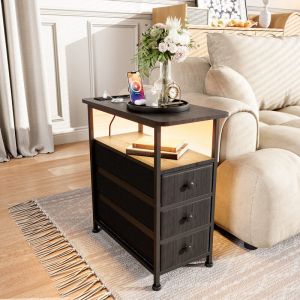 Table d'Appoint, Bout de Canape avec CA et Ports USB &agrave; l'Int&eacute;rieur, LED, Table d'Appoint Canap&eacute; avec 3 Tiroirs de Rangement en Tissu, pour Salon,