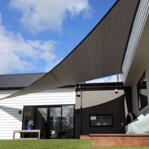 Image de Sunny Inch Voile d'ombrage 4 x 4 x 5,66 m imperm&eacute;able 220g/m&sup2; Haute densit&eacute; - Tissu d&eacute;perlant - Gris ardoise