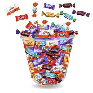 Assortiment de 120 mini chocolats : Kinder Schokobons et Mini Bueno, Milka Moments, Daim