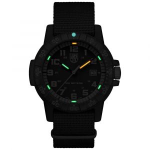 Luminox Electroniques et ordinateurs Montres Leatherback Sea Turtle Giant 0333 - 44 mm