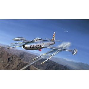 Italeri Maquette avion F-84 G Thunderjet - Echelle 1:72
