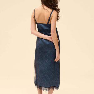 Nuisette longue bleue