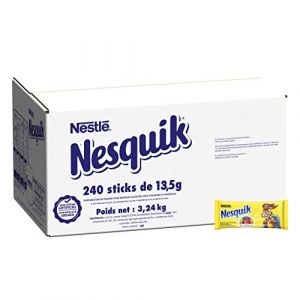 Nestl&eacute; Sticks Chocolat en Poudre - Dose Individuelle 13,5g - Cacao en Poudre &agrave; M&eacute;langer avec du Lait - Pr&eacute;paration Instantan&eacute;e pour le Petit D&eacute;jeuner - Carton de 240 Dosettes de 13,5g