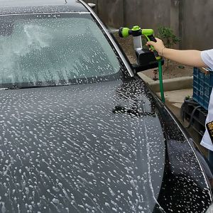 Pistolet d'arrosage pour jardin Suan 9 jets Avec r&eacute;servoir savon Contenance 100 ml Vert