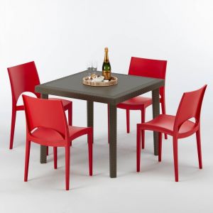 Grand Soleil Table carr&eacute;e et 4 chaises color&eacute;es Poly rotin resine 90x90 marron | Paris rouge