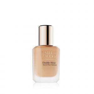 Est&eacute;e Lauder Double Wear Natural Suede