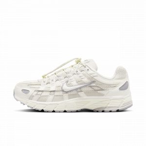 Nike P-6000 PRM light bone/platinum violet/cement grey, Footwear, en beige, taille: 41 - Couleur beige - Taille 41