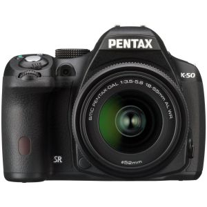 Pentax K-50 (avec objectif 18-55mm)