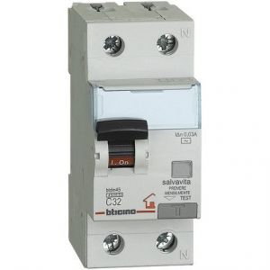 Bticino GC8813AC32 INTERRUTTORE MAGNETOTERMICO DIFFERENZIALE AC 1P+N 30MA 32A 45