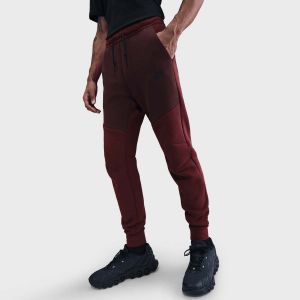 Nike Tech Fleece Jogger Homme Pantalons de survêtements rouge Taille XL Vêtements - Couleur rouge - Taille XL