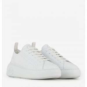 Armani Exchange Pour femme. Baskets en cuir solide blanc Armani Exchan