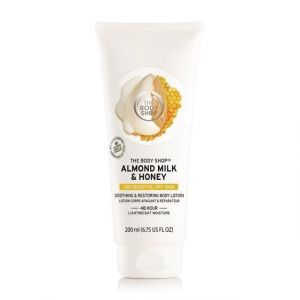 The Body Shop Lotion Corps Apaisante et Réparatrice Almond Milk And Honey