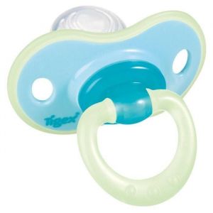 Image de Tigex 2 sucettes Sensitive Night phosphorescente silicone 18-36 mois