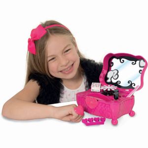 Splash Toys Glamtastic Magic Manucure Barbie
