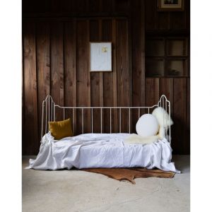 Banquette blanche en fer forg&eacute; n&deg;37