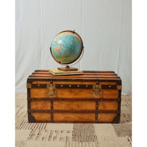 Grande malle en bois et m&eacute;tal  n&deg;241