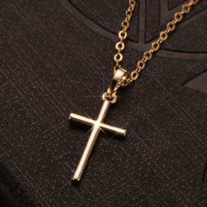 Collier avec Croix