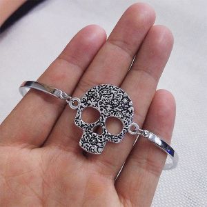 Bracelet T&ecirc;te de Mort Pour Femme
