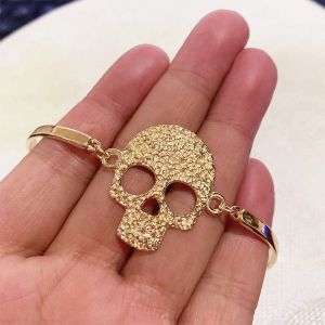 Bracelet T&ecirc;te de Mort Pour Femme