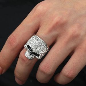 Bague Tête de Mort en Strass