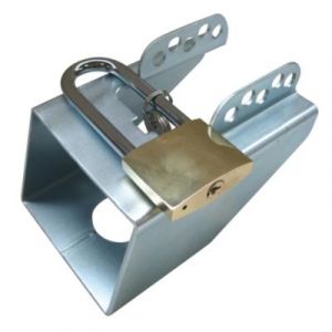 Antivol boitier pour remorque avec cadenas &agrave; cl&eacute; Trigano