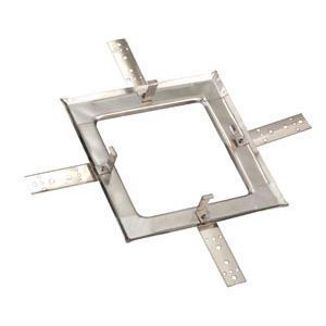 Cadre de fixation raccord haut/conduit 20x20 Poujoulat