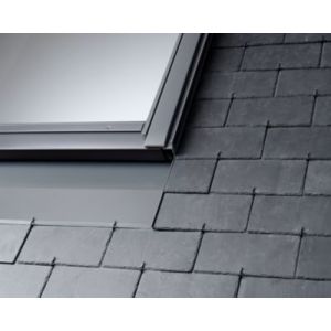 Raccord fenêtre de toit simple sur ardoises Velux EDN MK08 gris
