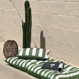 Matelas de sol rayé vert L.120 x l.60 x ep.5cm Ornami