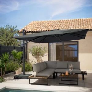Parasol d&eacute;port&eacute; inclinable rectangle ouverture manivelle anthracite 3 x 4m GoodHome Corby