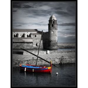 Toile imprimée église Colliour N&B Dada art montée sur châssis bois en pin 60x80 cm