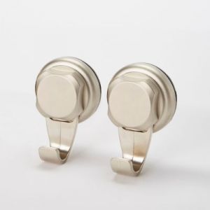 Pat&egrave;re salle de bains &agrave; ventouse 1 t&ecirc;te GoodHome Tenno en plastique coloris chrom&eacute; vendue par 2