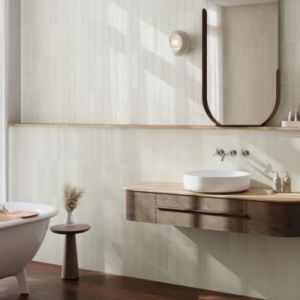 Fa&iuml;ence murale unie blanc cass&eacute; L.30 x l.7 cm, Minerra