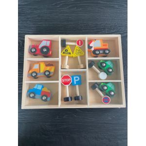 Coffret De Voitures En Bois Avec Panneaux De Signalisation Wood N Play - Occasion
