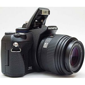Appareil photo reflex num&eacute;rique Olympus vendu avec 2 Objectifs (Olympus digital 14 - 42 mm f/3.5 - 5.6 et 40 - 150 mm f/4 -5,6) - Occasion