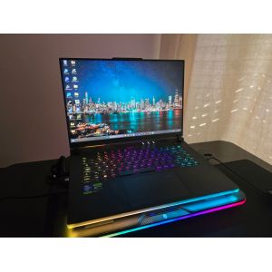 ASUS ROG Strix SCAR 16 G634JY-NM001W - 16" Intel Core i9-13980HX - 2.2 Ghz - Ram 32 Go - SSD 2 To - Occasion