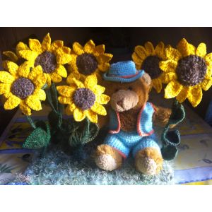 Nounours Dans Un Champ Tournesols - Occasion